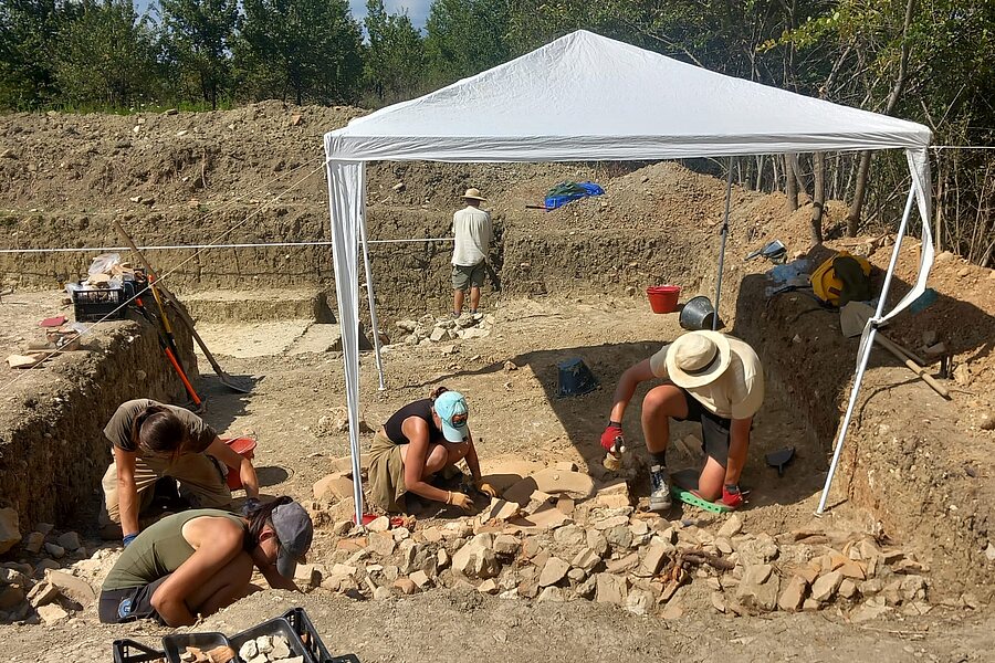 Archäologen auf der Ausgrabung
